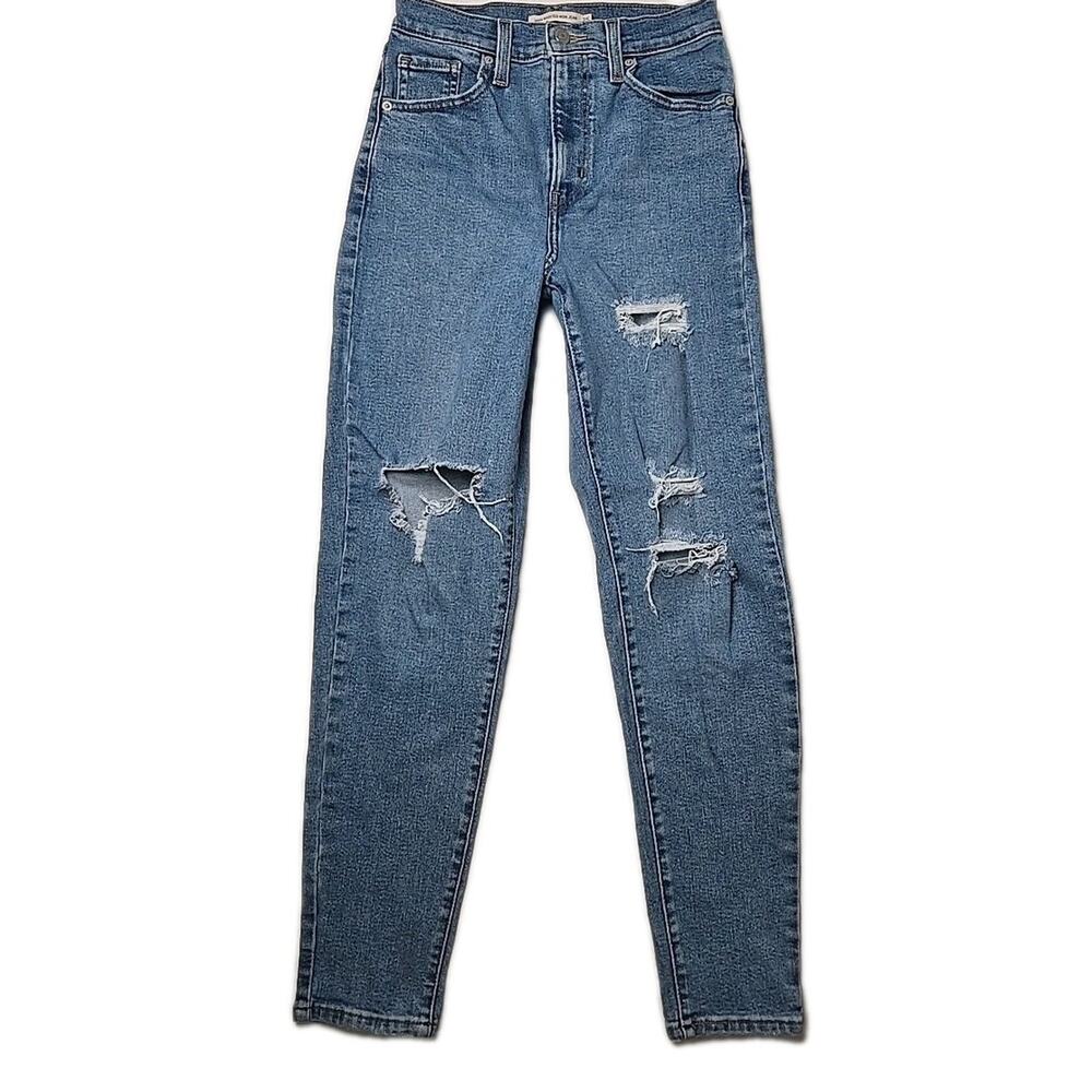 Levi Strauss High-waisted‎ Mom Jean Size 25 (28.5" inseam)